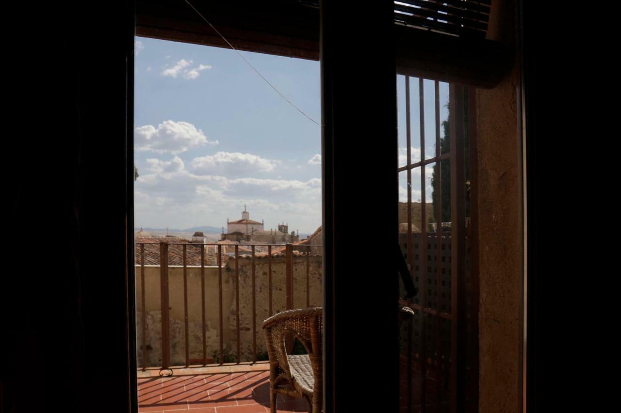 Apartamento En Casa Del S.Xvi Trujillo Buitenkant foto
